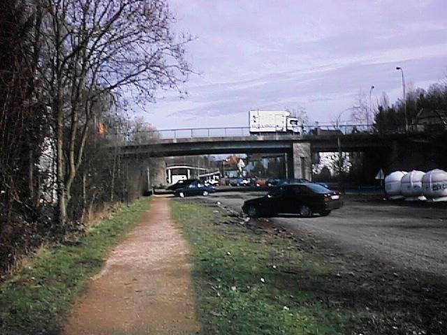 Brücke 3.1.jpg (62816 Byte)