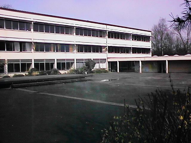 Schule-Haupt..jpg (53994 Byte)